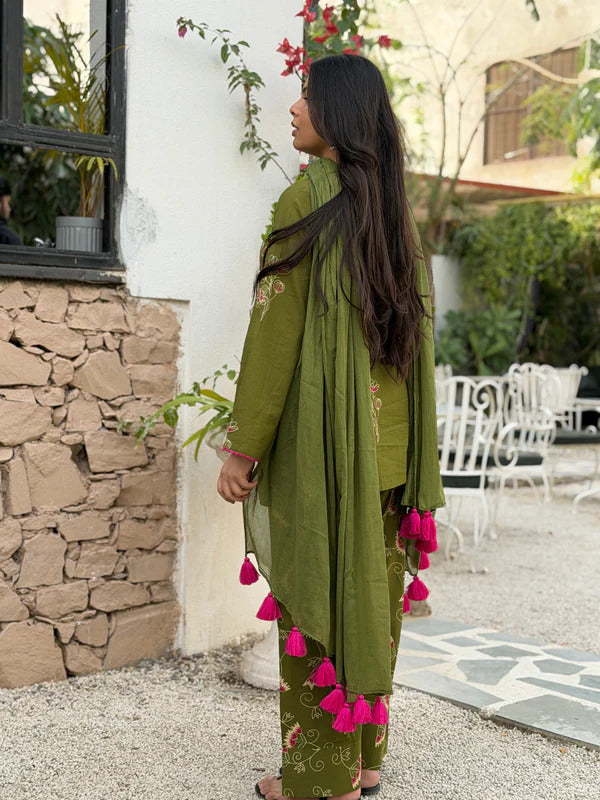 Mahira Emrald Green Pink Farshi Salwar set